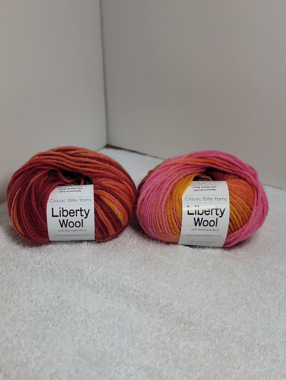 Classic Elite Liberty Wool Multicolor Yarn - Rainbow Variegated 2 Balls -NWT